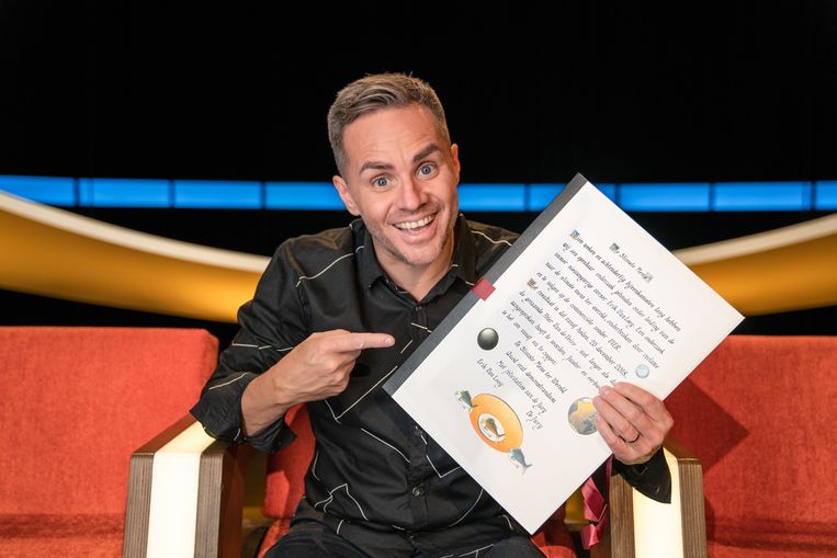 Vorig jaar won MNM-presentator Peter Van de Veire de ‘Slimste mens ter wereld’. Beeld VIER