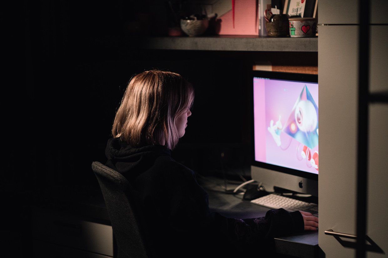 'Iedereen zegt dat je als vrouw op tijd aan de alarmbel moet trekken, maar aan de UGent rinkelt die bel blijkbaar niet', aldus de 21-jarige studente. Beeld Wouter Van Vooren