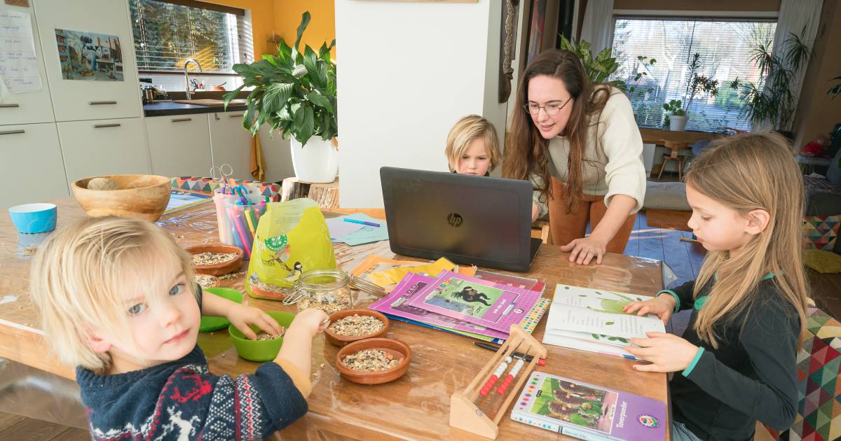 Klagen Doen Ze Liever Niet Maar Moeders Hebben Het Echt Extra Zwaar In Coronatijd Kinderen Stuiteren Door Het Hele Huis Wageningen Gelderlander Nl