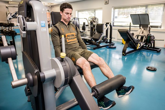Willem II-aanvaller Nick Doodeman werkt op de KNVB Campus aan zijn herstel. ,,Sinds een maandje mag ik weer het veld op, sinds vorige week zelfs vier keer per week."