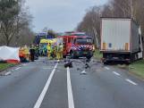 Dode bij ongeval op N18 bij Lievelde, weg voorlopig dicht