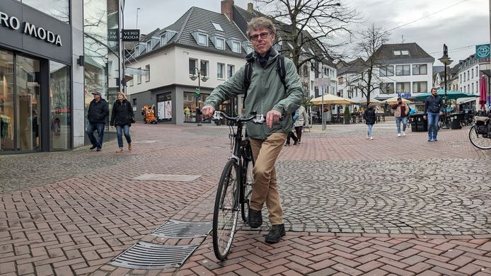 Herbert Looschelder wil weten: Is dit nou fietsen of niet?