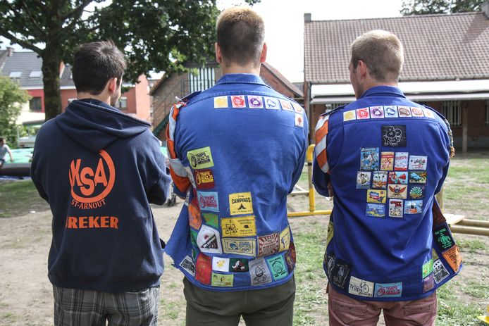 Onder andere de jongens van KSA Sint-Arnout hebben een ideale thuis op de terreinen van Jeugd Zonder Dak.
