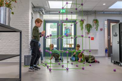 Of de vernieuwde Lambertusschool goed bevalt? Dit antwoord zegt genoeg: ‘Jammer dat er geen groep 9 