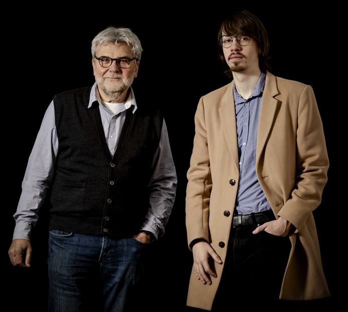 De huidige SP-fractievoorzitter Aart van Zevenbergen (links) en de geroyeerde SP'er Tijs Hardam, een van de oprichters van Socialisten 010.