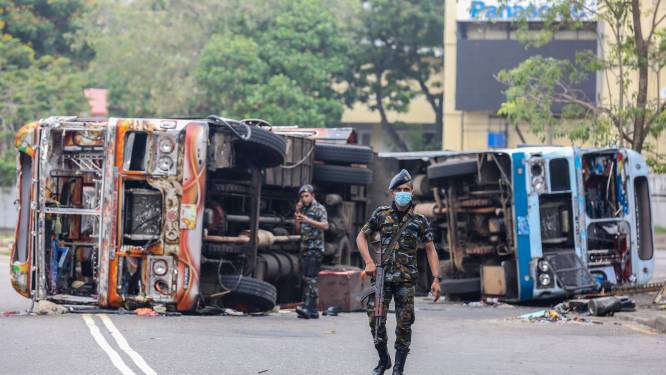 Politie Sri Lanka mag vandalen en plunderaars meteen neerschieten, EU maant aan tot kalmte