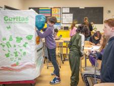 De Eendracht wint Textiel Race: school redt 2000 kilo oude kleding