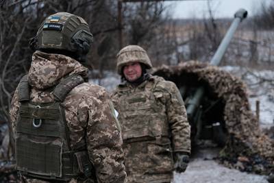 Oekraïense centrale in buurt van frontlinie getroffen: “Wees zuinig met elektriciteit”
