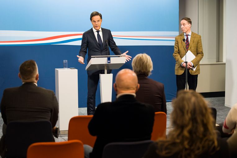 Minister-president Mark Rutte vrijdag tijdens de persconferentie na afloop van de wekelijkse ministerraad. Beeld Arie Kievit