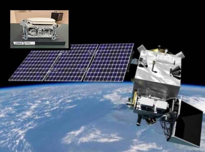 De Nasa-satelliet die meetapparatuur bij zich draagt / (inzet: De klimaatcamera van Nederlandse makelij die de ruimte in gaat)