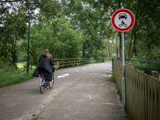 Vernielde paaltjes op Sonse fietsbrug komen niet meer terug: ‘Vandalisme is niet oké maar wel zinvol’