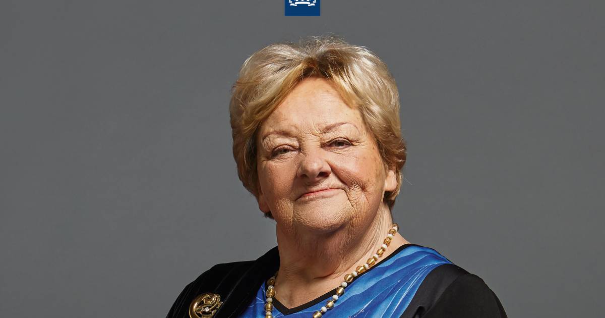 Erica Terpstra 77 Stroopt Mouw Op Voor Vaccinatie Ik Ben Optimistisch Het Komt Weer Goed Den Haag Ad Nl