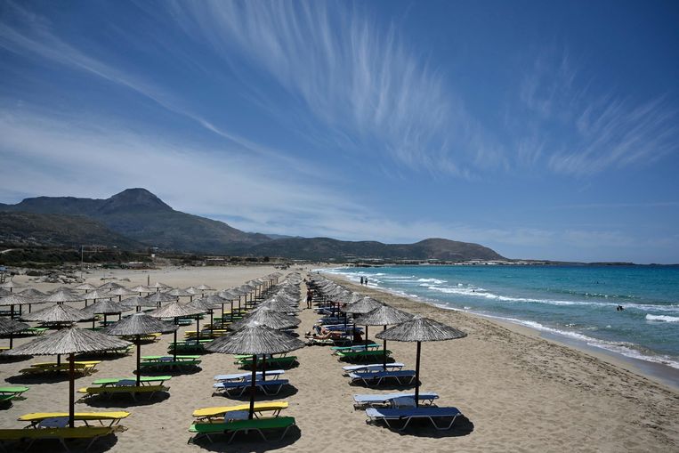 Kreta is klaar voor het toerisme. De kleurcode voor dit eiland is op dit moment echter nog oranje. Beeld AFP