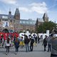 Amsterdamse burgemeester: "Zou fijn zijn als toeristen in Rotterdam slapen"
