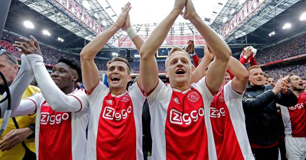 Lang Gekoesterde Titel Van Het Collectief En De Pure Klasse Ajax Kampioen 2018 2019 Ad Nl