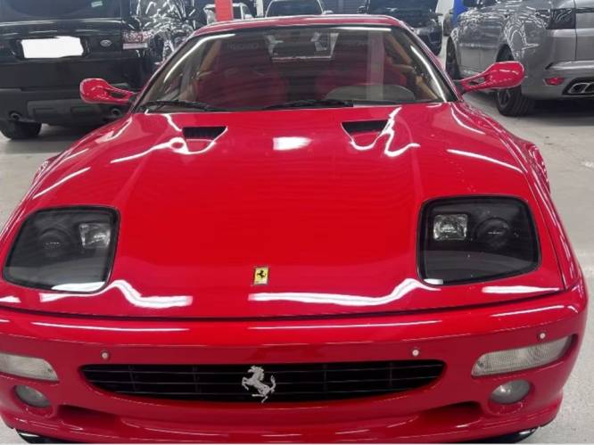 Gestolen Ferrari van Oostenrijkse F1-coureur na bijna 30 jaar teruggevonden in Londen