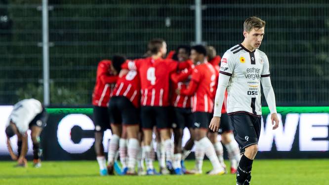 Excelsior ziet voorsprong op ranglijst verdampen na erbarmelijk optreden bij Jong PSV