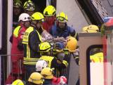 Duitse brandweer haalt toeristen uit ingestort hotel
