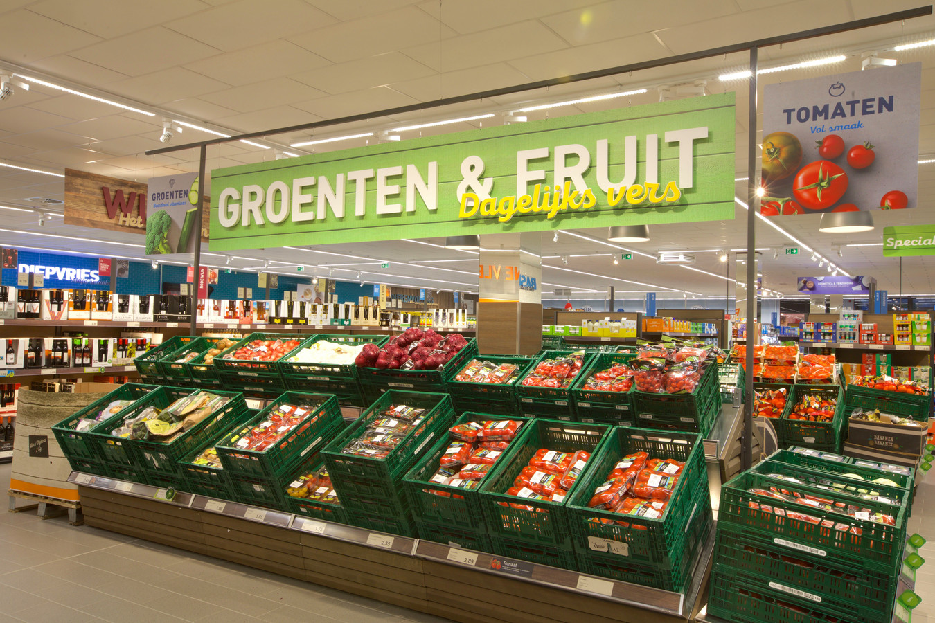 Tot 7 000 Klanten Per Week Uitgebreide En Vernieuwde Aldi In Centrum Kortrijk Heropent Foto Hln Be