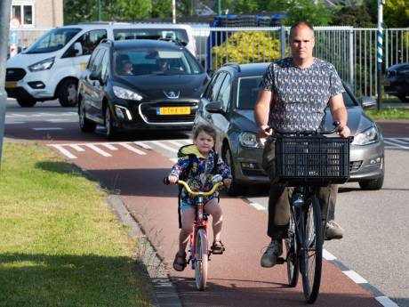 Niet harder dan 20 km/u toestaan op het fietspad? Dat is in Houten ‘helaas niet mogelijk’