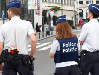 Van “zwijgen en zuigen” tot teambuilding in parenclub: arbeidscultuur bij politie ligt onder vuur