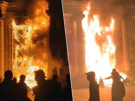 Des manifestants mettent le feu à l’entrée de la mairie de Bordeaux: “Un acte criminel”