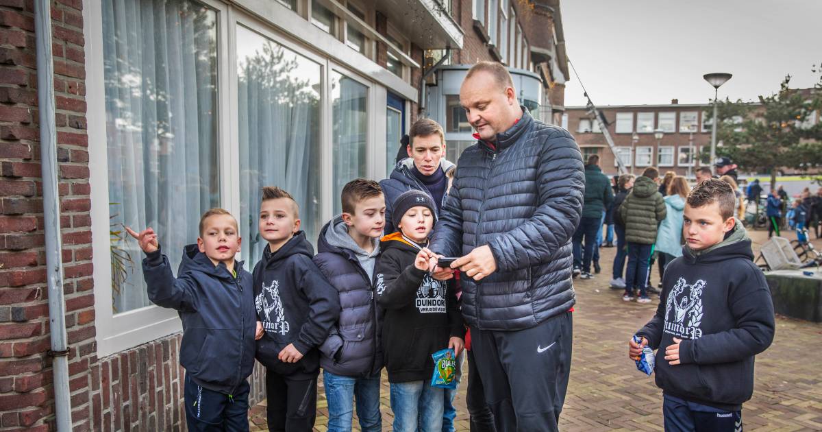 In het anders zo onstuimige Duindorp is het nu alleen gezellig