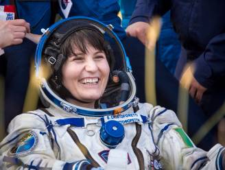 Historisch: deze Italiaanse beroemdheid is de eerste Europese vrouw die het ISS leidt
