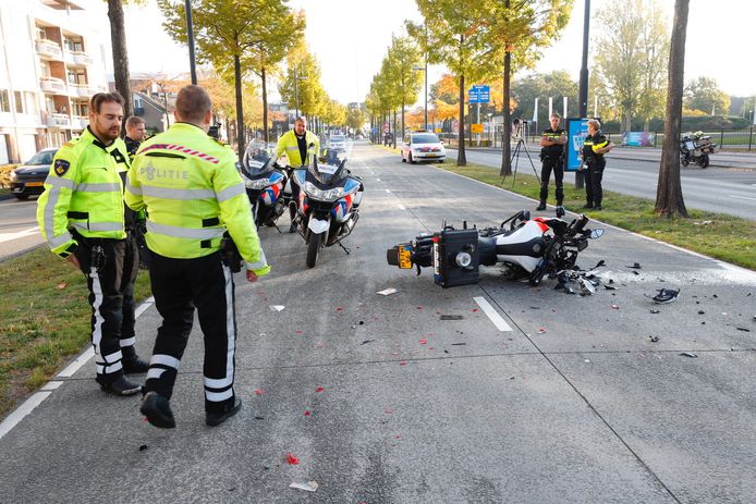 Op de Bredalaan in Eindhoven vond vanochtend een ongeluk plaats.