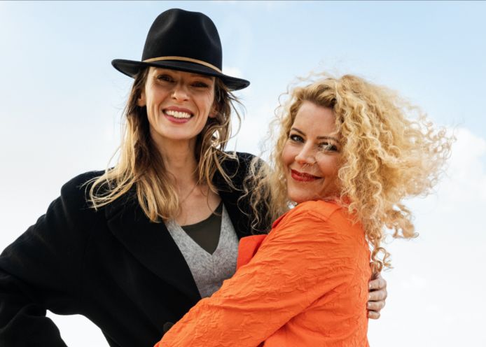 Hartsvriendinnen Elise Crombez en Sylvia Van Driessche.