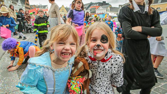 55ste keer Keikoppencarnaval in Poperinge: “De stad van leute en ’t goe leven” 