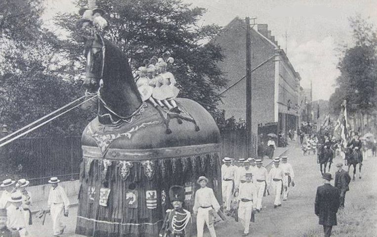Ros Beiaardommegang 1914. Beeld RV