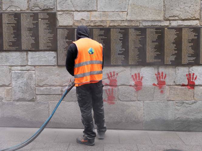 Commotie in Frankrijk om graffiti op Holocaustmonument