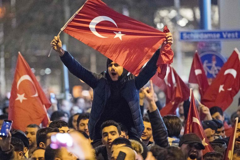 Turkse protesten in Rotterdam, vorig weekend. Beeld AFP