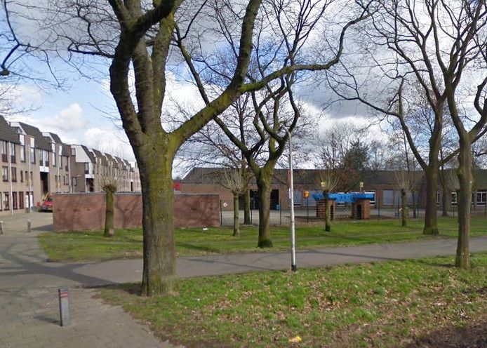 Aan de Langendijk in de Reeshof vonden de afgelopen dagen twee gewelddadig overvallen plaats