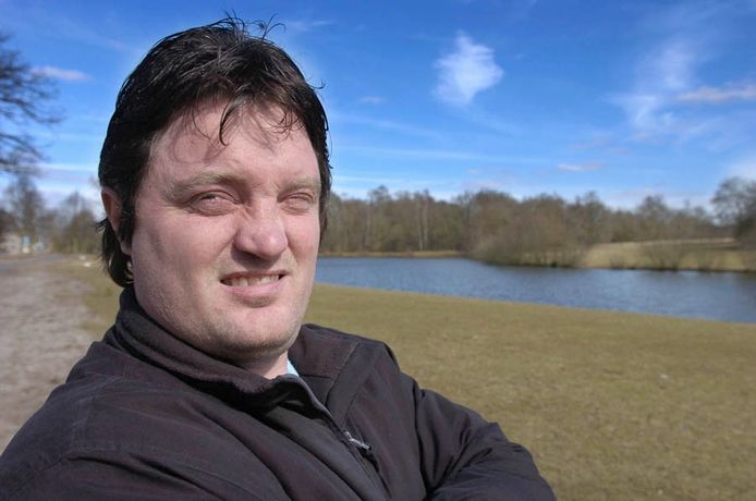 Ex-verdachte vuurwerkramp André de Vries overleden | Enschede | tubantia.nl