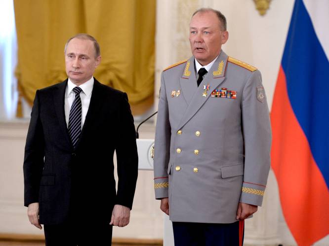 Nieuwe onderschepte gesprekken laten Russische officieren horen die Poetin en bevelhebbers invasie met grond gelijk maken