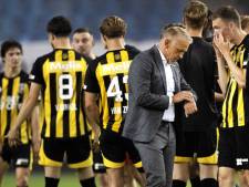 Vitesse krijgt opnieuw uitstel van KNVB, maar luidt wel noodklok: ‘We zitten ver in blessuretijd’