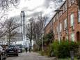 Normaal is de geur van koffie een welkom begin van de dag. Maar rondom de Douwe Egberts fabriek in Utrecht zorgt het aroma van vers gebrande bonen voor problemen. Een nieuwbouwproject (aan het Thomas à Kempisplantsoen) is vertraagd uit vrees voor de neusvleugels van toekomstige bewoners.
