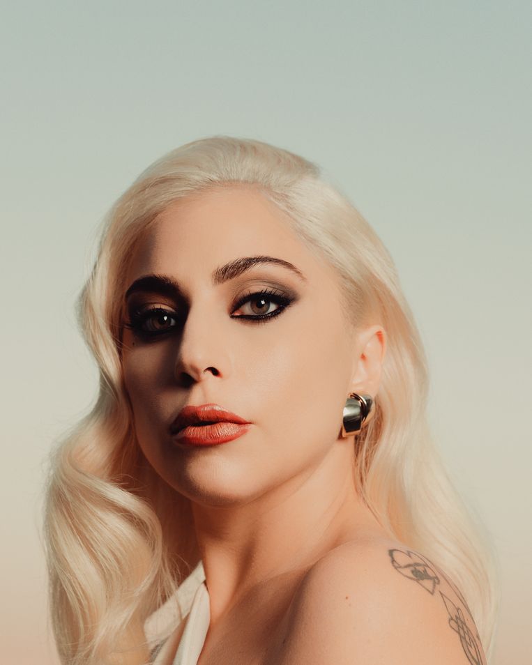 Lady Gaga: 'Als vrouw kan ik het gevoel hebben dat ik macht heb, maar zodra een man me afschrijft ligt mijn wereld in duigen.’ Beeld NYT/RYAN PFLUGER