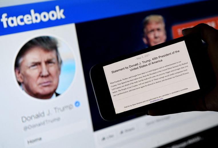 Op ‘From the Desk of Donald J. Trump’ verschenen korte berichten, foto’s en video’s, in compactheid te vergelijken met tweets. Beeld AFP