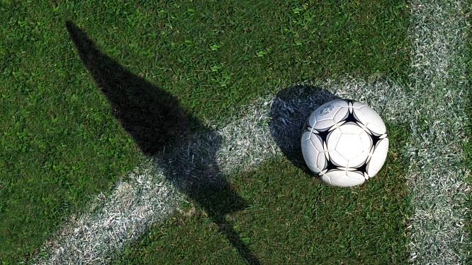 Voetballer uit Den Bosch die tegenstander vol in de rug schopte moet de cel in: slachtoffer heeft nog steeds  geheugenverlies