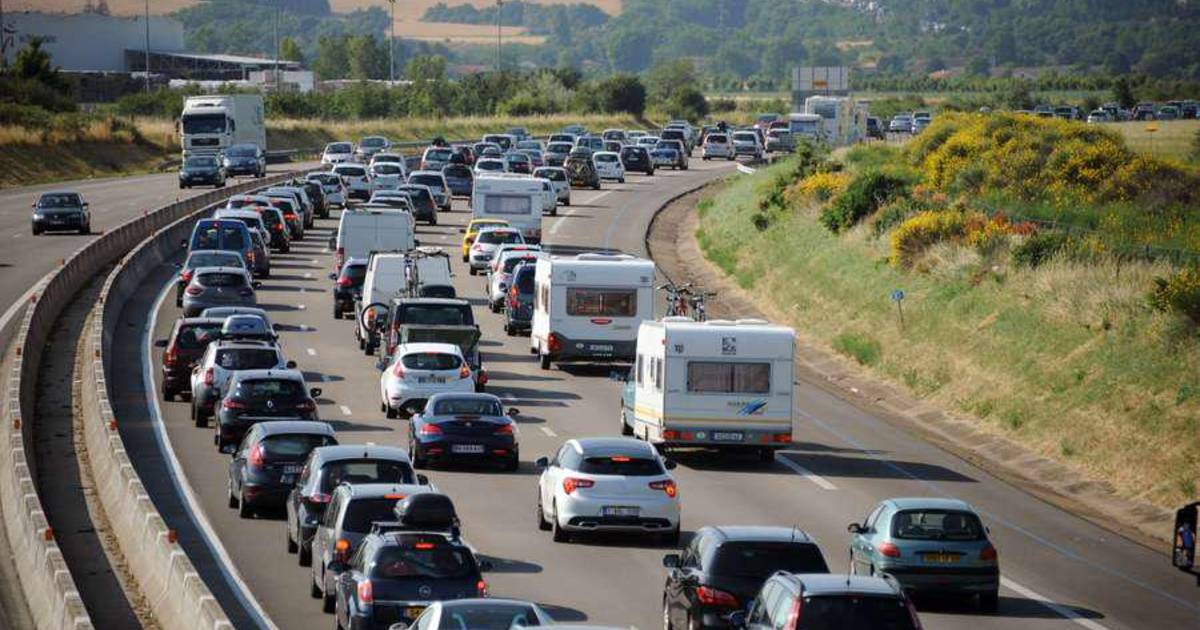 Secondo ‘Black Saturday’ sulle strade europee a causa del traffico festivo: oltre 1.000 km di congestione del traffico in Francia questo pomeriggio viaggia