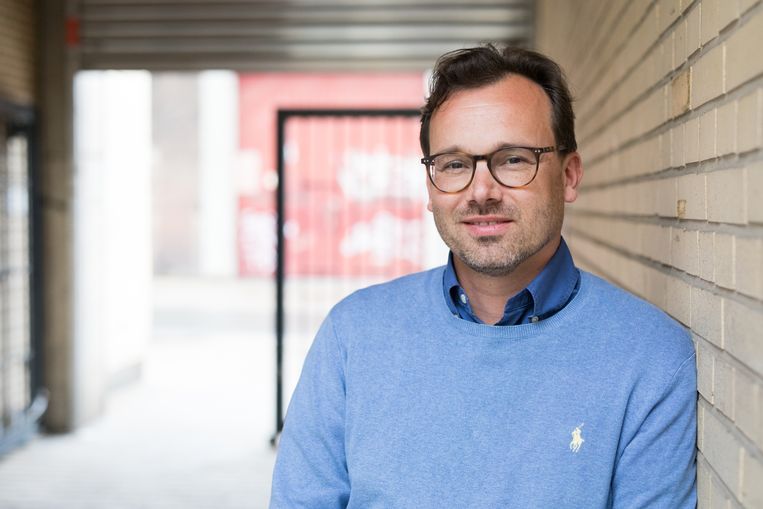 Kevin Ariën van het Instituut voor Tropische Geneeskunde: 'Als we geluk hebben, zien we straks veel infecties, maar zonder dat de ziekenhuizen vollopen.' Beeld Institute of tropical medicine
