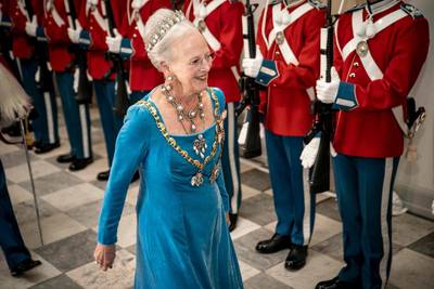 PORTRET. Zo koppig dat zelfs haar eigen man niet naast haar begraven wil worden: koningin Margrethe doet troonsafstand
