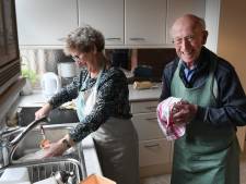 Henk Baas (102) ging een dagje op pad met Gordon: Naar de kerk, zoals elke week