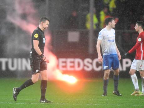 Excuses van Vitesse en scheidsrechter Lindhout na bewogen avond in Galgenwaard