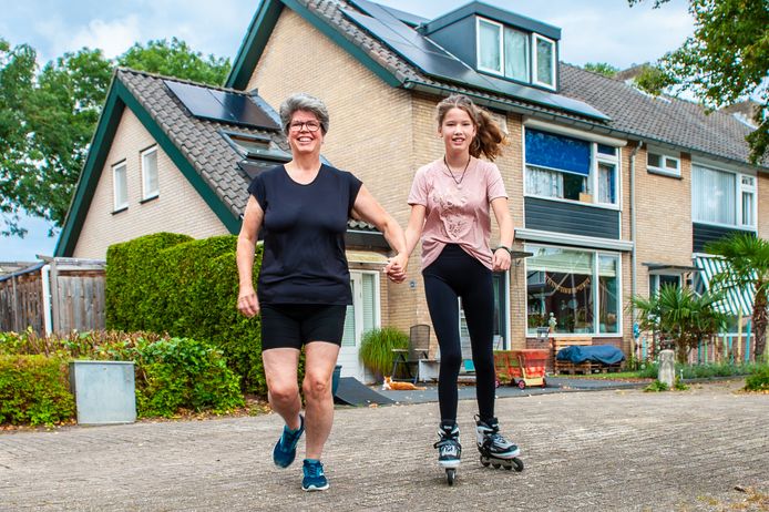 Moeder Ilona Willemstein en dochter Abby rennen en skeeleren voor het goede doel.