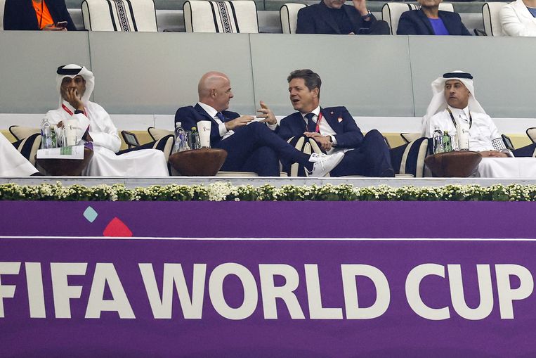 Gianni Infantino (left) and Just Spee at the World Cup in Qatar.  PNA picture