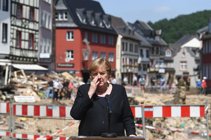 Angela Merkel à Bad Münstereifel (Rhénanie-du-Nord-Westphalie, 20 juilet)